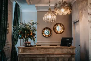 1930 Boutique Hotel - Reception