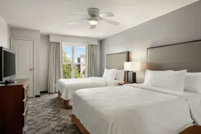 Homewood Suites by Hilton Sacramento Roseville - Chambre