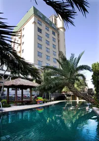 Hotel Les Champs - Pool