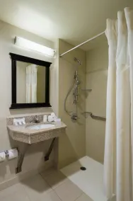 AMTD Idea Tribeca Hotel - Bathroom