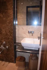 HOTEL PUSHPA INN - Badezimmer