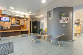 B&B HOTEL Cholet Sud - Réception