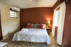 Hokhmah Heart Hotel - Chambre