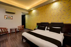 Townhouse Sector 51 Noida Near Metro Station - Zimmer