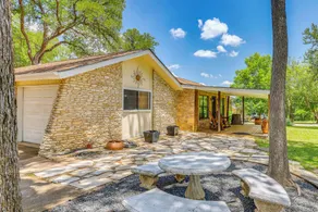 Luxe Hill Country Home w/ Resort-style Pool! - Interior