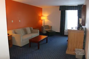 Econo Lodge Inn & Suites Norton - Wise South - Værelse