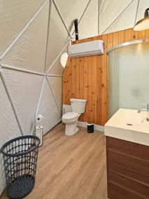 Glamp Camp - Bathroom
