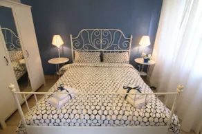 "7 SORELLE B&B" camere in pieno centro città con bagno privato, FREE HIGH SPEED WI-FI, NETFLIX - Chambre