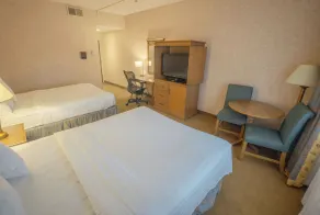Piccadilly Inn Airport - Room