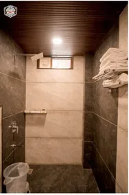 Hotel Shree Karni Palace - Bathroom