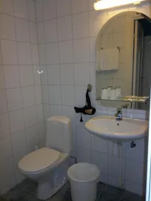 Petrines Guesthouse - Badeværelse