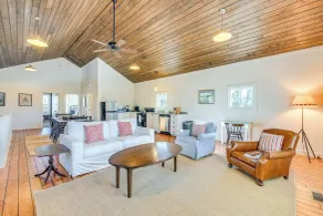 Countryside Barndominium in Virginia w/ Patio - Innvendig