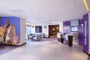 Premier Inn Lincoln City Centre - Resepsjon