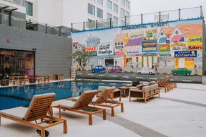 Moxy Bengaluru Airport Prestige Tech Cloud - Pool