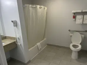 Econo Lodge Jefferson Hills Hwy 51 - Salle de bain