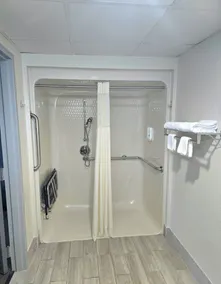Quality Inn Oak Grove Fort Campbell - Salle de bain
