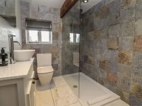 Millpond Bothy - Bathroom