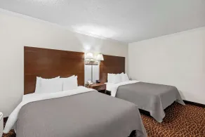 Quality Inn Marietta near Dobbins ARB - Zimmer