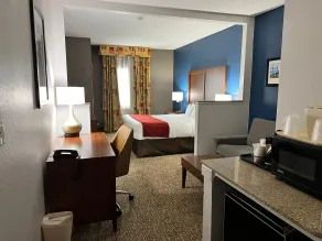 Comfort Suites Louisville East - Chambre