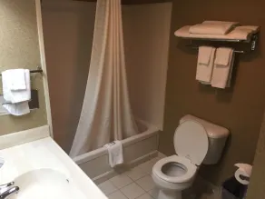 Rodeway Inn & Suites Charles Town - Salle de bain