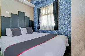 Collection O 93070 Apartemen The Suite Metro By Sultan Property Ii - Zimmer