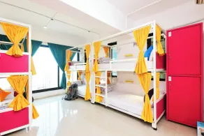 Urban Stays - Room