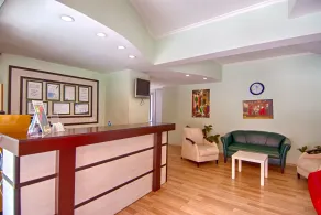 Hotel Status - Reception