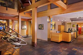 Chrysalis Inn & Spa Bellingham, Curio Collection by Hilton - Réception