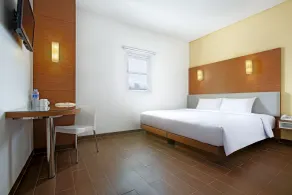 Amaris Hotel Season City - Room
