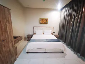 ajnhtstart - Room