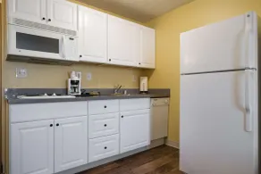 Quality Inn & Suites Silverdale Bangor-Keyport - Chambre