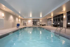 Holiday Inn Indianapolis Airport by IHG - Piscine