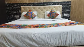 Hotel Landmark Awadh - Lucknow Airport  - Camera