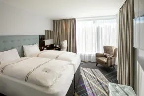 Premier Inn Hamburg City Centre - Room