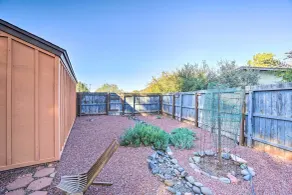 1 Mi to Cathedral Rock Trailhead: Home w/ Sunroom - Interior