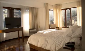Qhini Hotel Boutique - Room