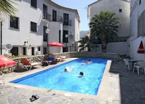 Apartamentos San Pedro - Piscine