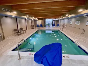 Home2 Suites by Hilton Bloomington Normal - Piscine