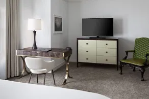 Amway Grand Plaza, Curio Collection by Hilton - Chambre