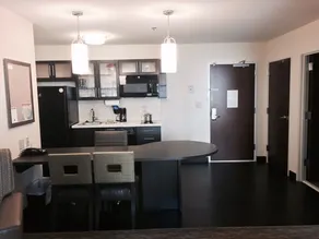 Candlewood Suites Youngstown W - I-80 Niles Area by IHG - Chambre