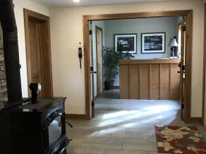 Wildflowers Country Inn - Lobby