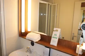 Campanile Lyon Centre - Berges du Rhône - Badezimmer