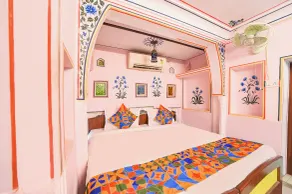 Fabhotel Khandaka Mahal - Chambre