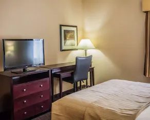 Quality Inn & Suites Peoria North - Chambre