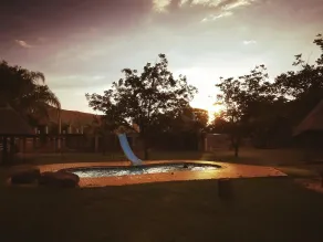 Lost Valley Farm Lodge  - Pool