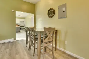 Easy NYC Access: Updated Apt Near Parks & Bay! - Interiör