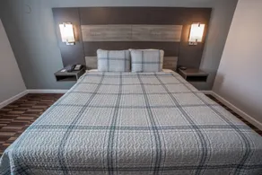 Hyannis Plaza Hotel - Chambre
