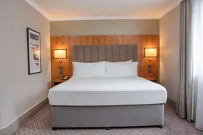 DoubleTree by Hilton Southampton - Room