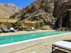 Glaciar de Roca Lofts - Pool