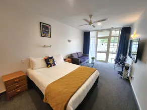 U Studios Paraparaumu, SureStay Collection by BW - Habitación